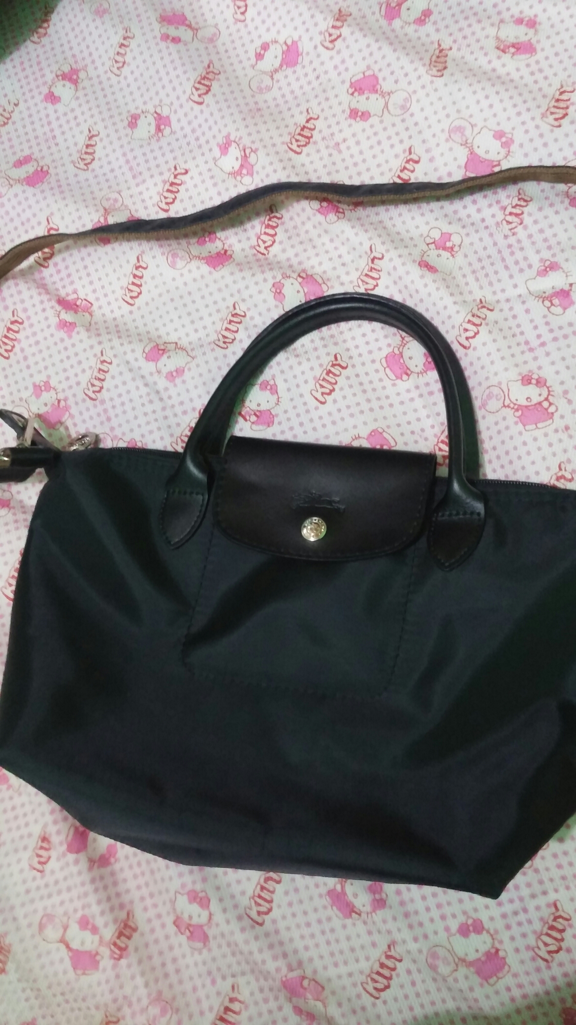 Got a fake longchamp bag in OLX – The 
